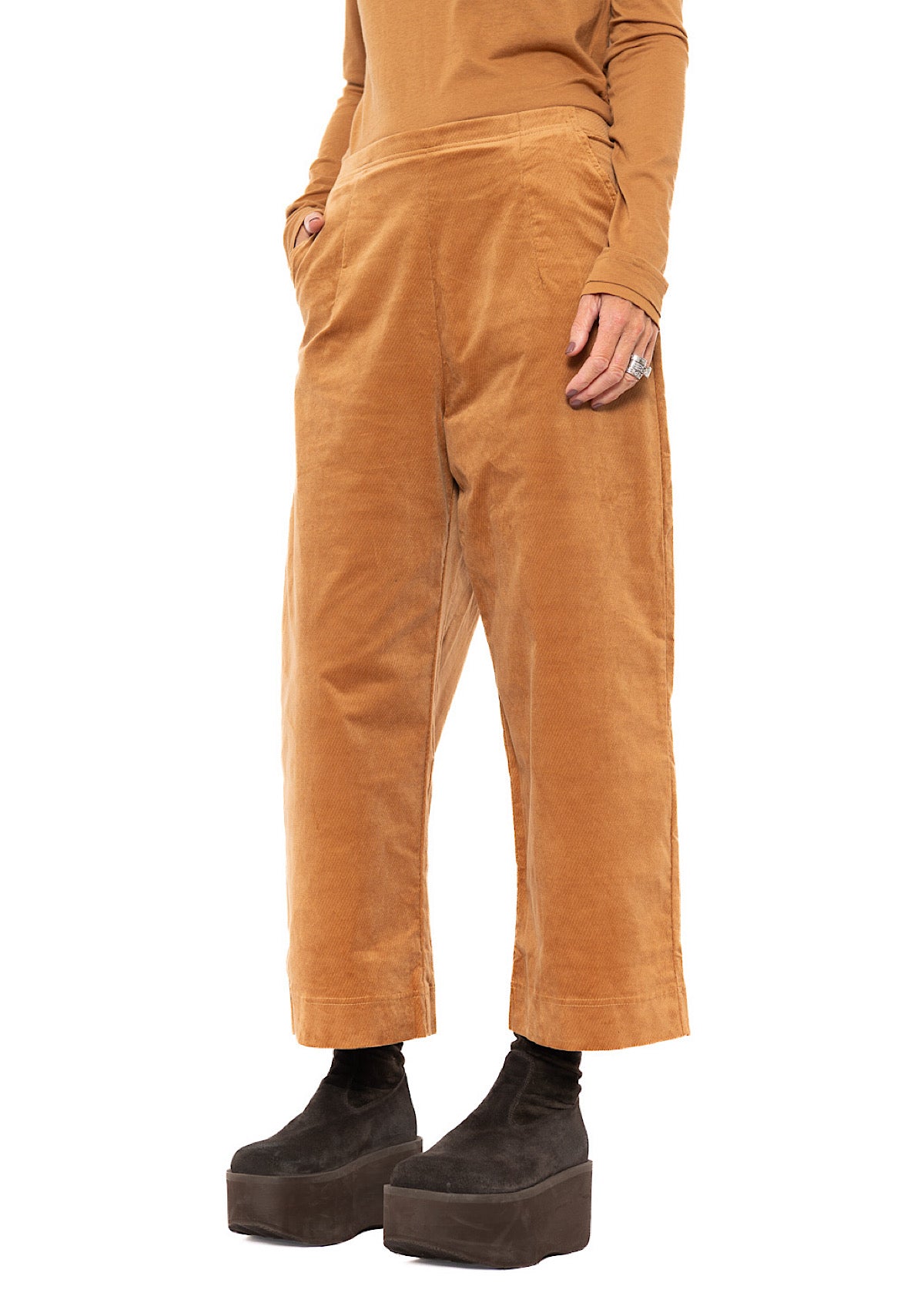 STRETCH-VELVET WIDE LEG TROUSER