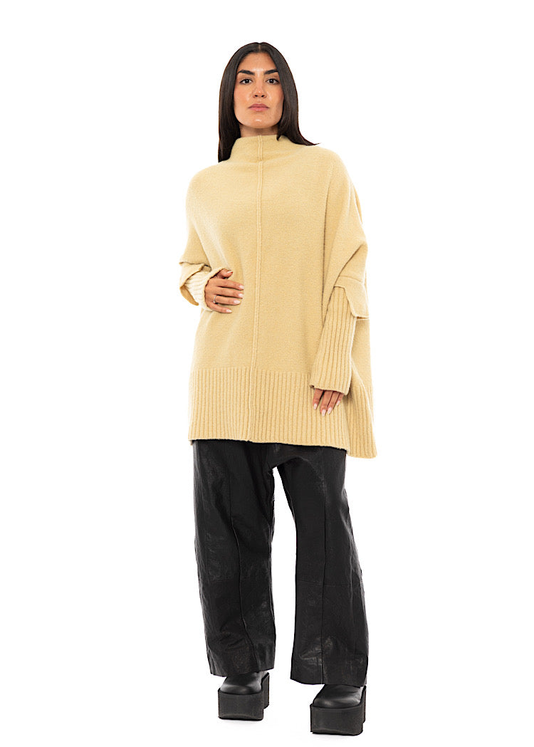 OVERSIZED KNITTED TUNIC