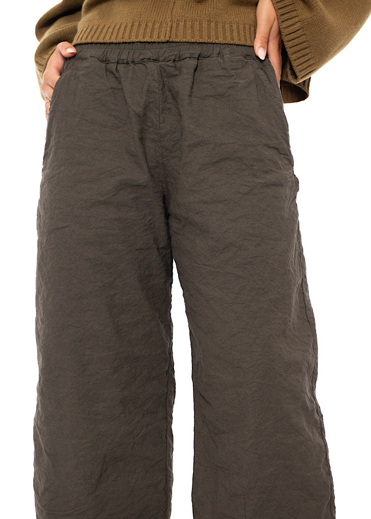 SIGNATURE CRINKLE STRAIGHT LEG TROUSER