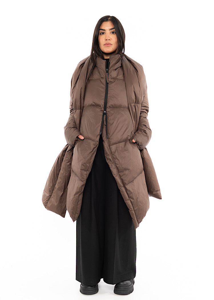 PRE-LOVED RUNDHOLZ MAINLINE COAT