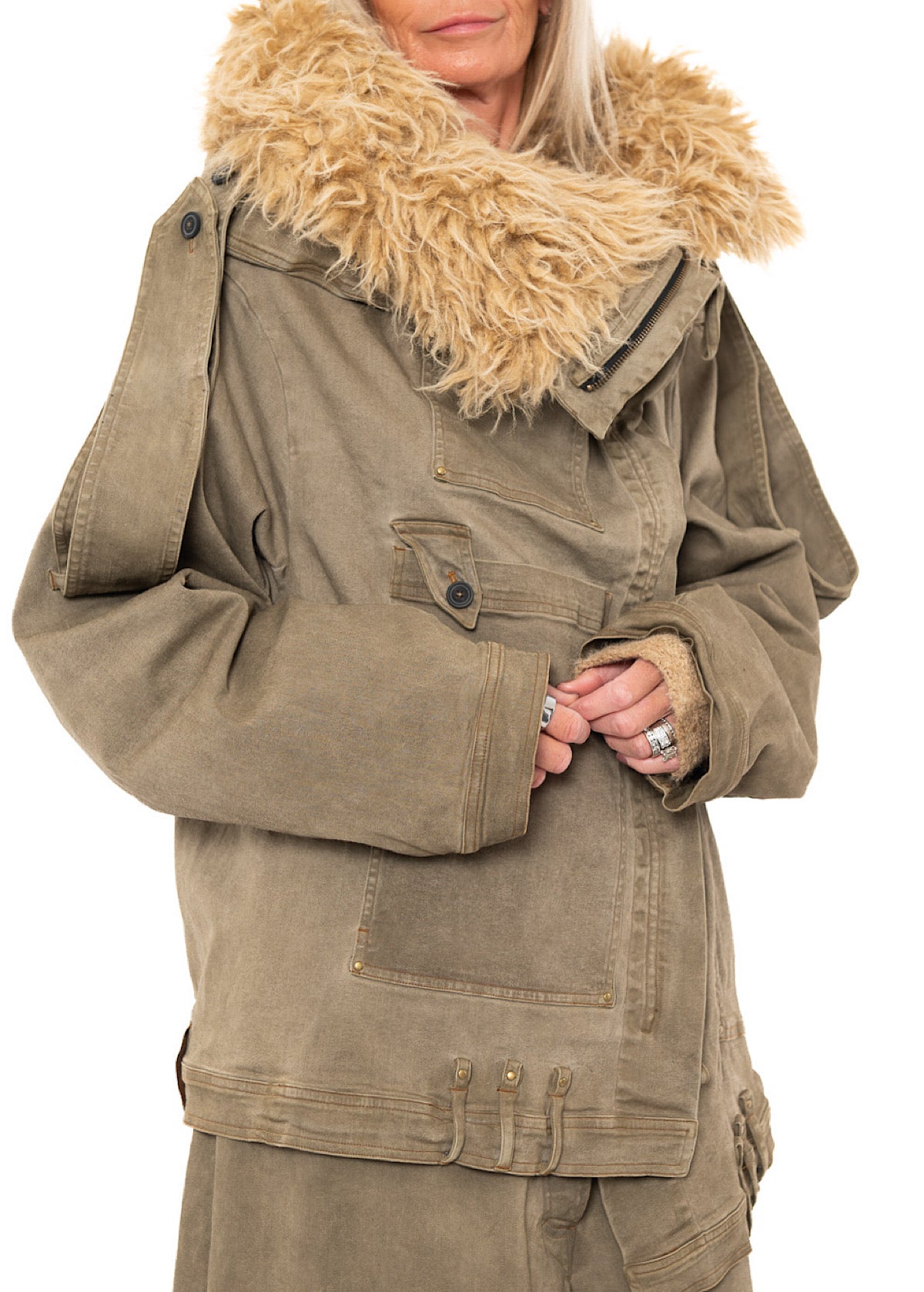 OVERSIZED FAUX FUR-TRIM DENIM JACKET