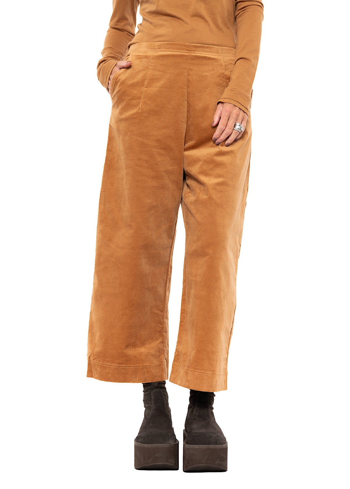 STRETCH-VELVET WIDE LEG TROUSER