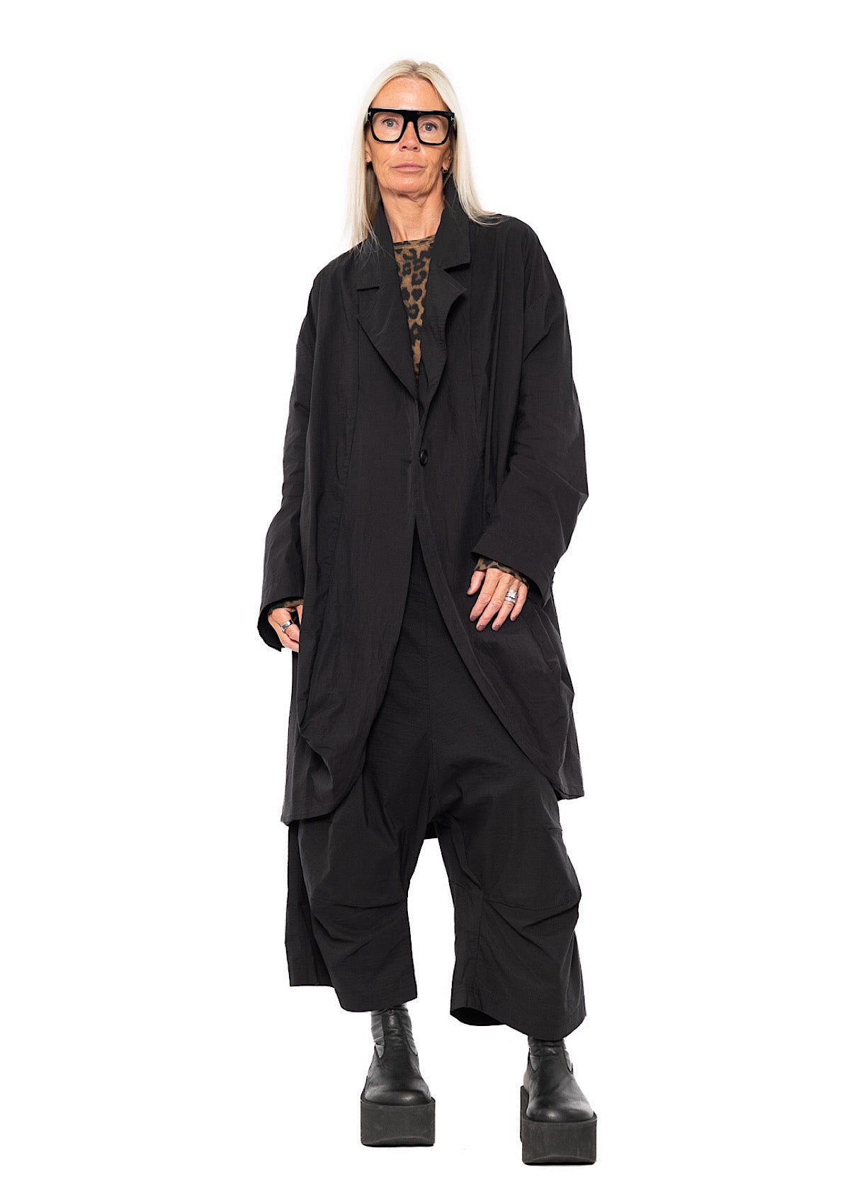 SIGNATURE OVERSIZED COAT