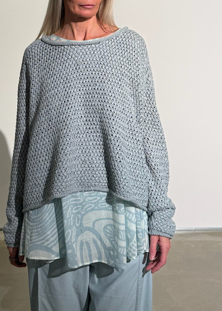 PRE-ORDER RUNDHOLZ BLACK LABEL PULLOVER *BLACK* (Shown in MINT)