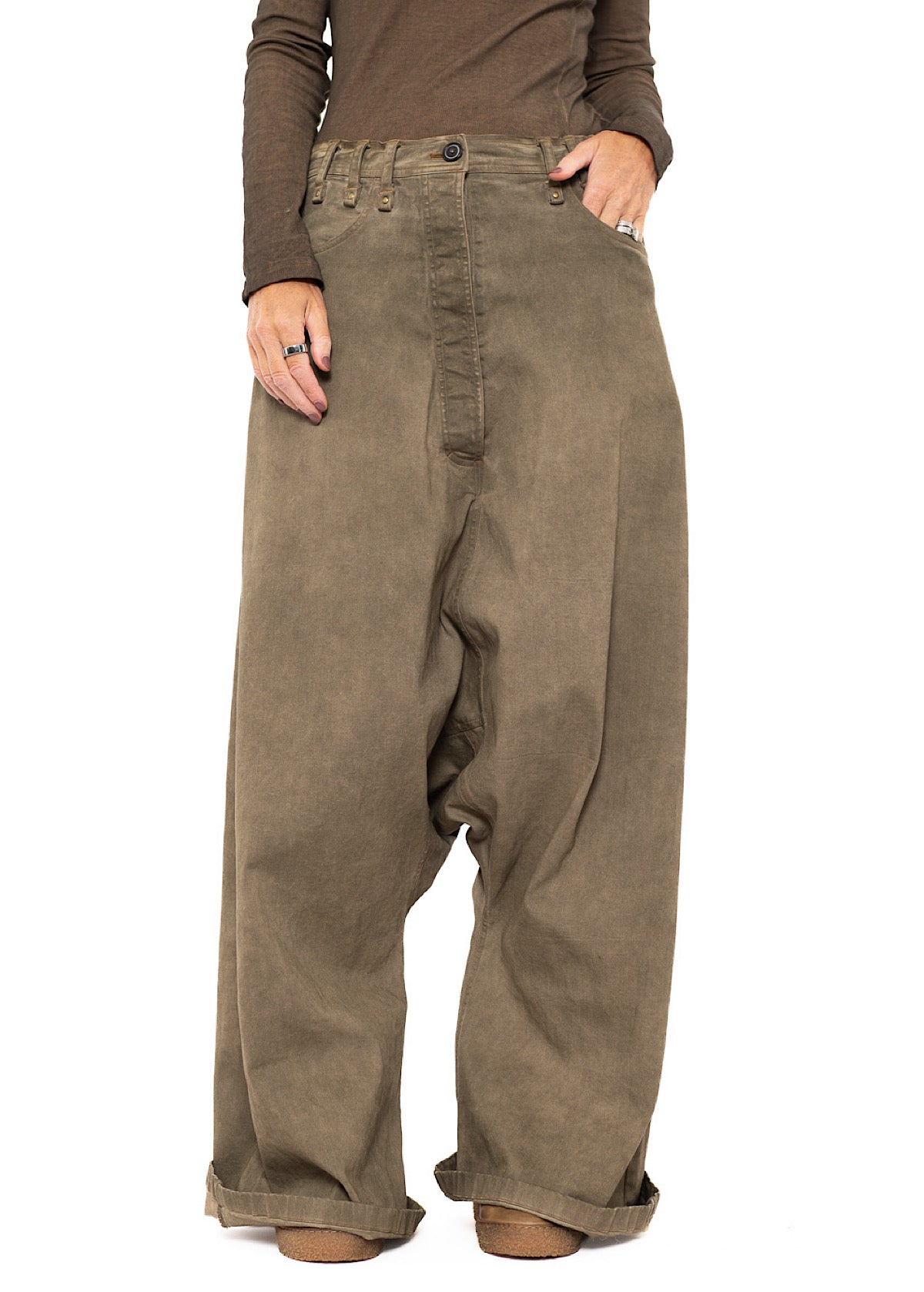 GARMENT-DYED OVERSIZED DENIM TROUSER