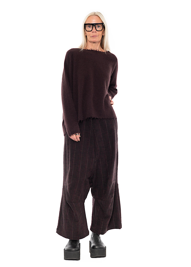DISTRESSED MERINO RACCOON PULLOVER