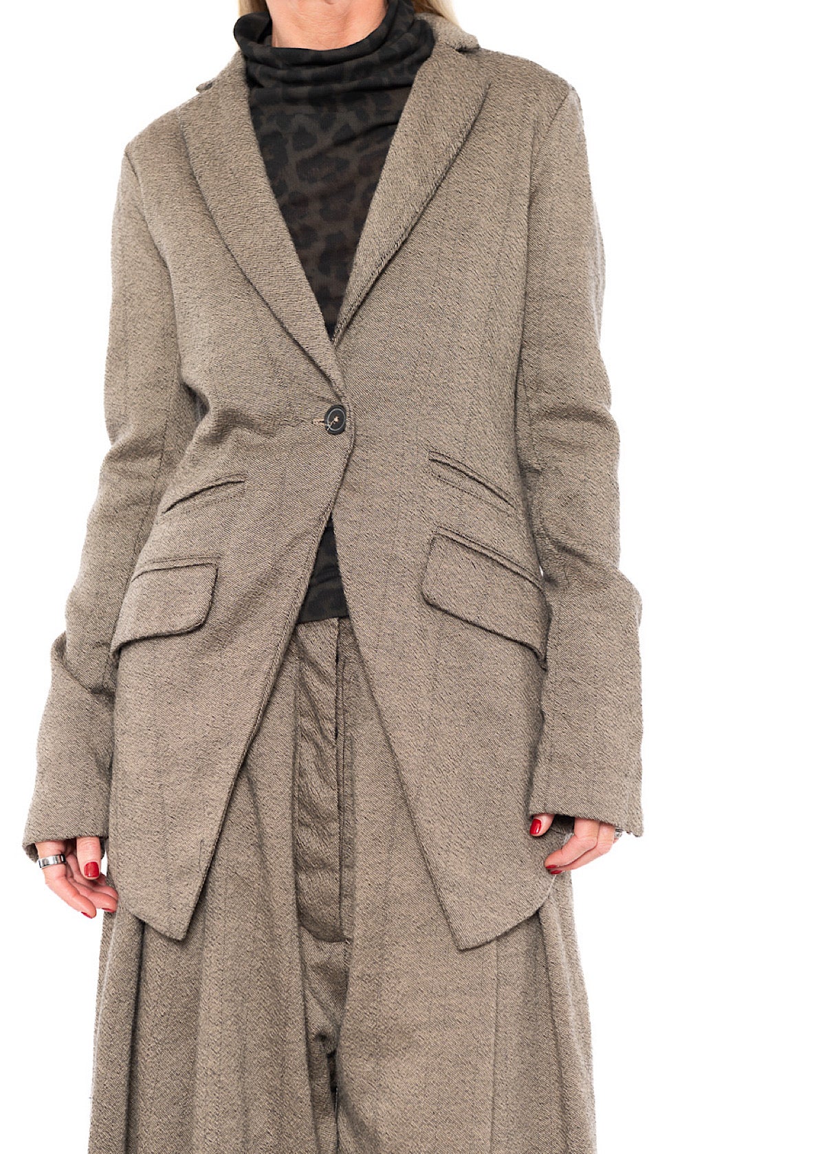 TAILORED PINSTRIPE WOOL JACKET