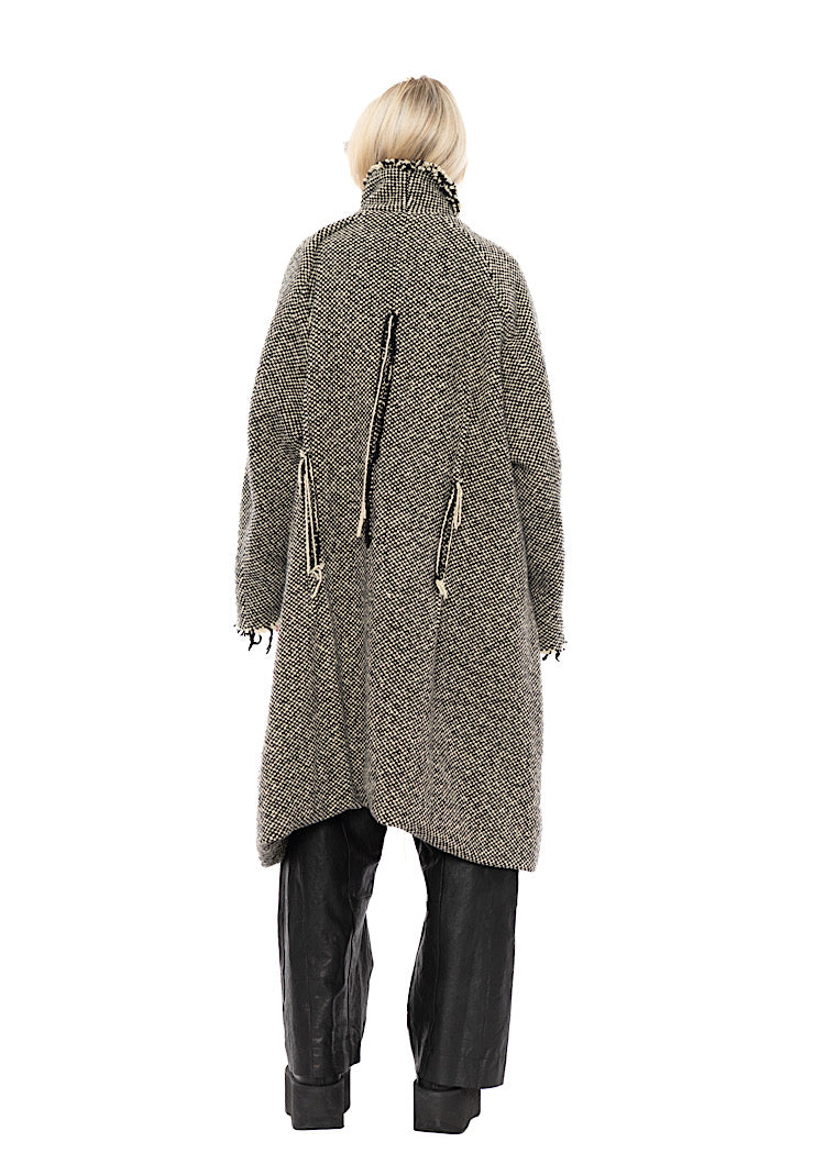 OVERSIZED DISTRESSED CHECK WOOL COAT