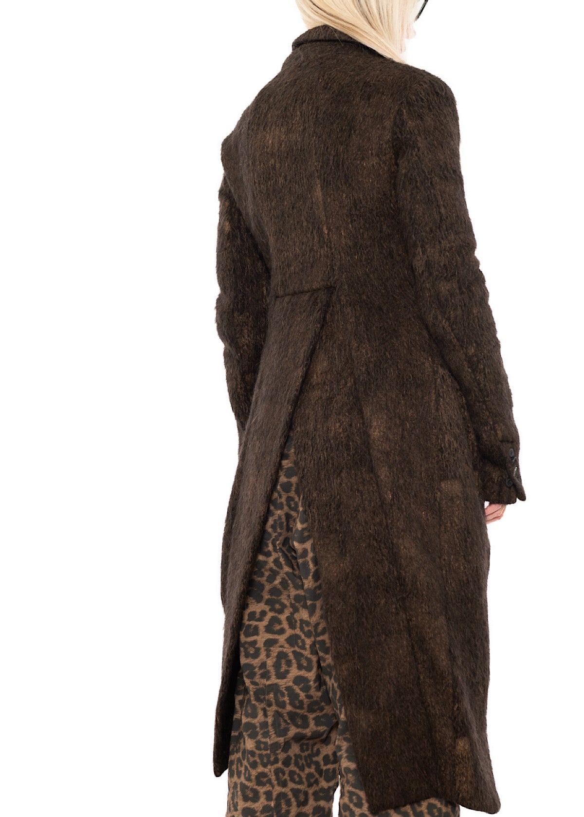 SCULPTED LONG-HAIR WOOL COAT