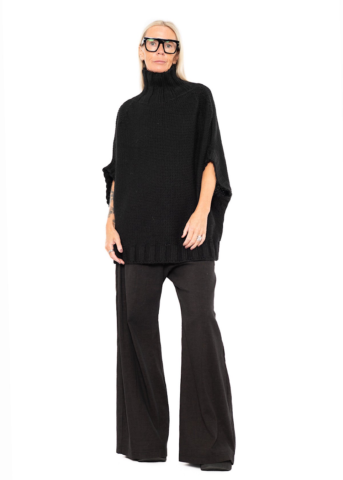 HIGH NECK KNITTED PULLOVER