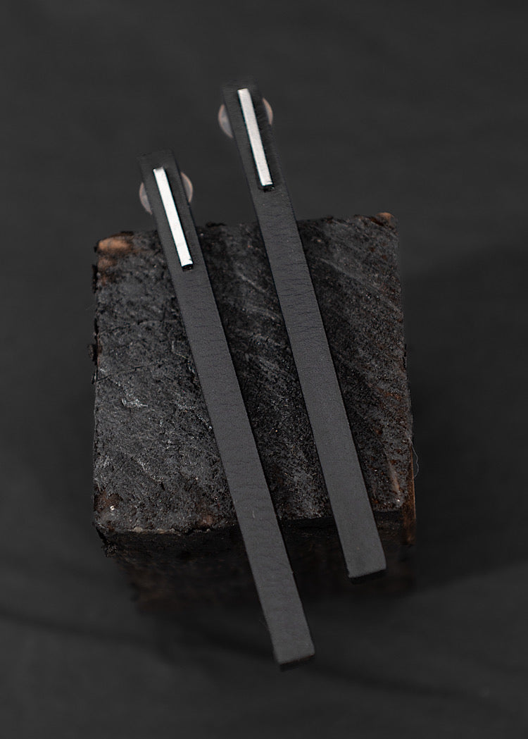 SKIN MACHINE UNDERLINE 4 EARRING