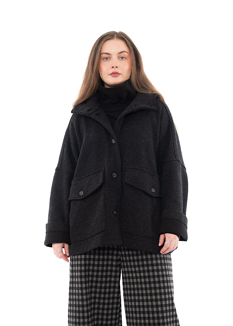 OVERSIZED HOODED WELL JACKET