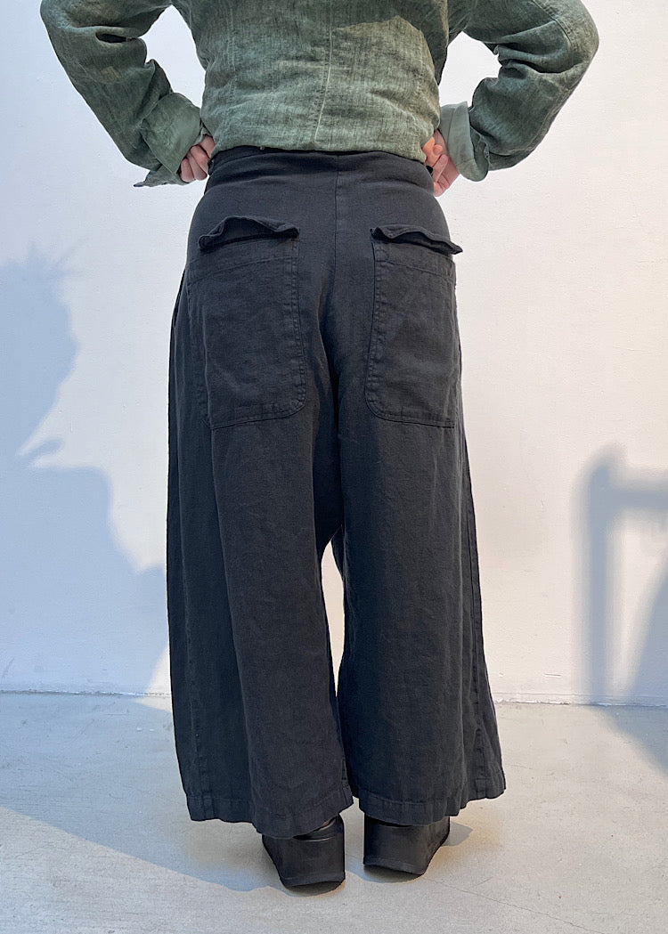 WINTER LINEN WIDE-LEG TROUSER *CRY CLOUD* (Shown in BLACK)