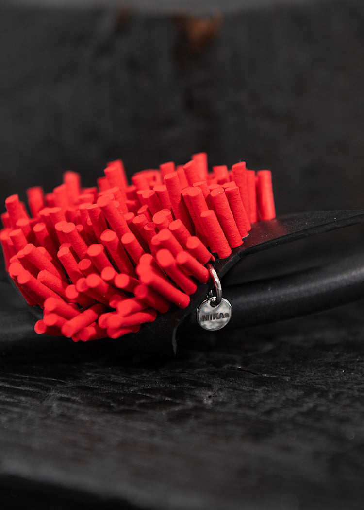 MIKAs BOTAN NECKLACE