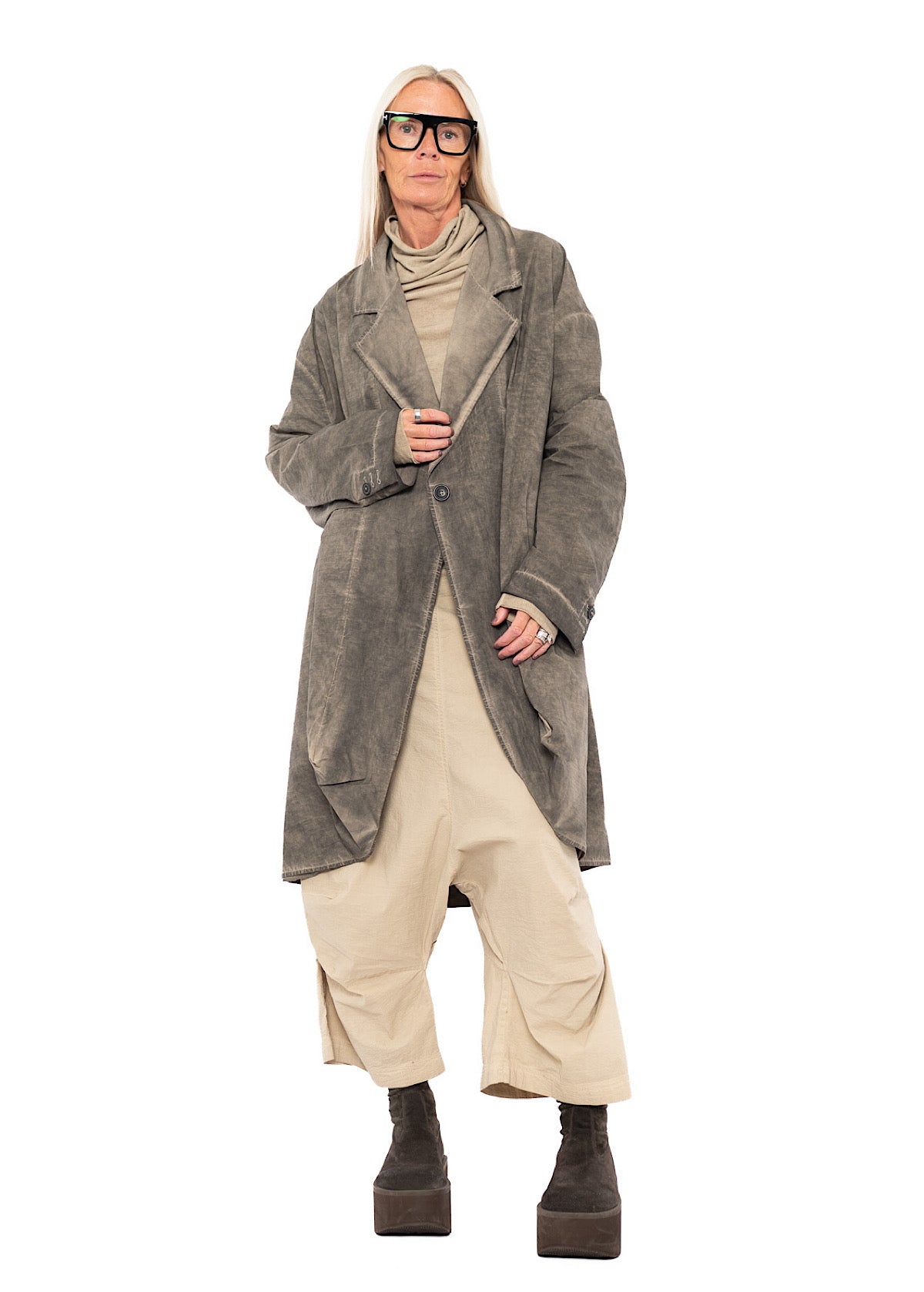 SIGNATURE OVERSIZED COAT