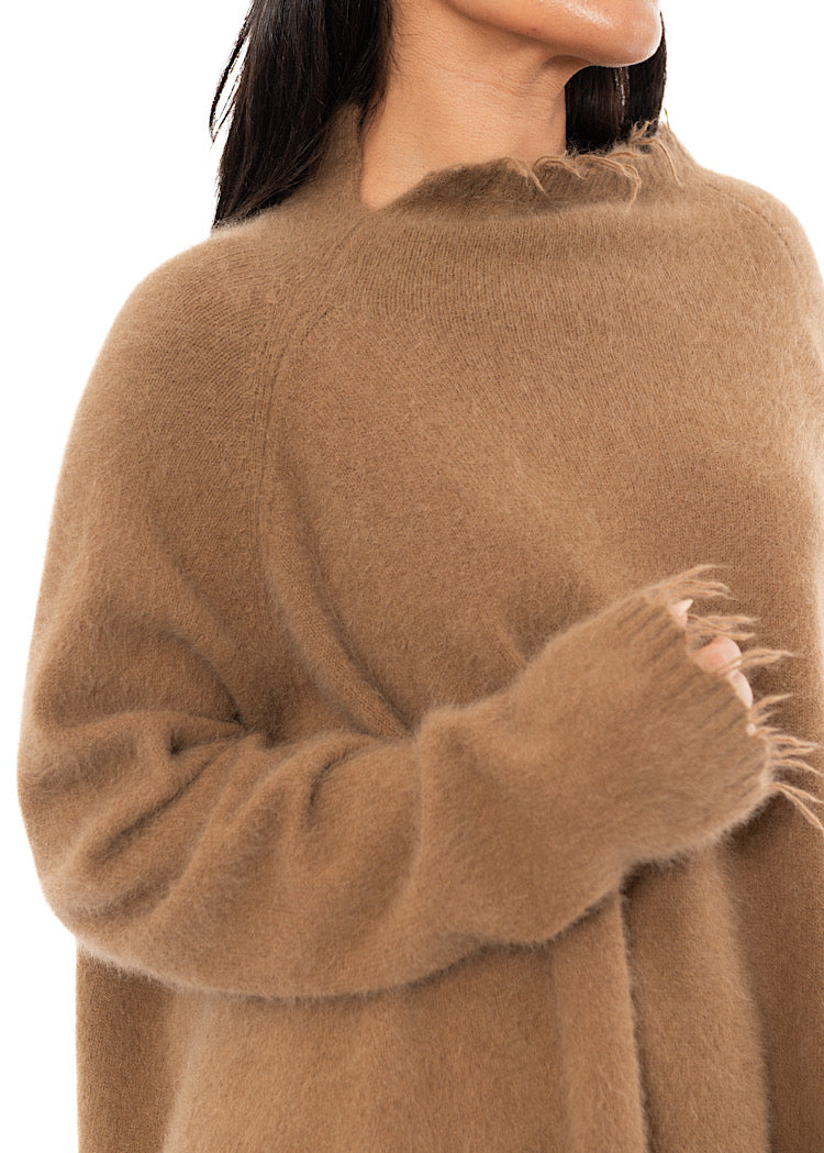 OVERSIZED FOX WOOL SILK KNITTED TUNIC