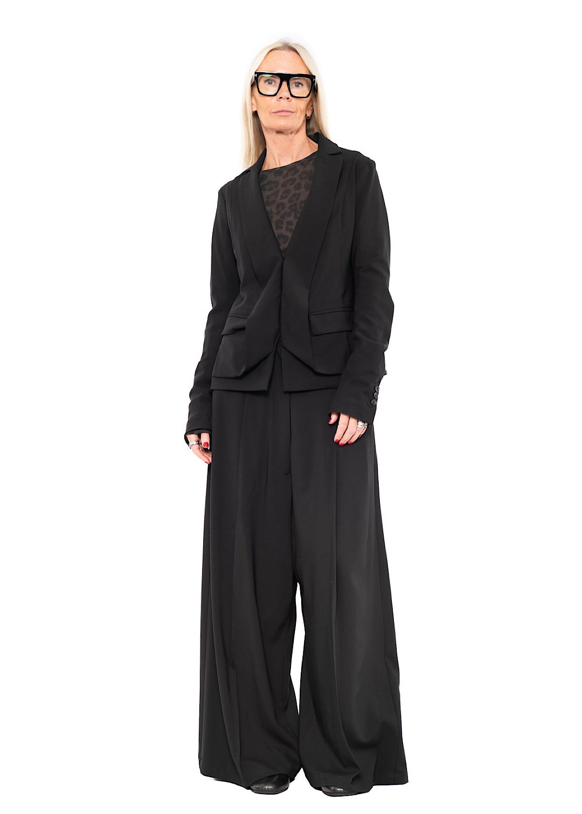 SIGNATURE WIDE-LEG TAILORED TROUSER