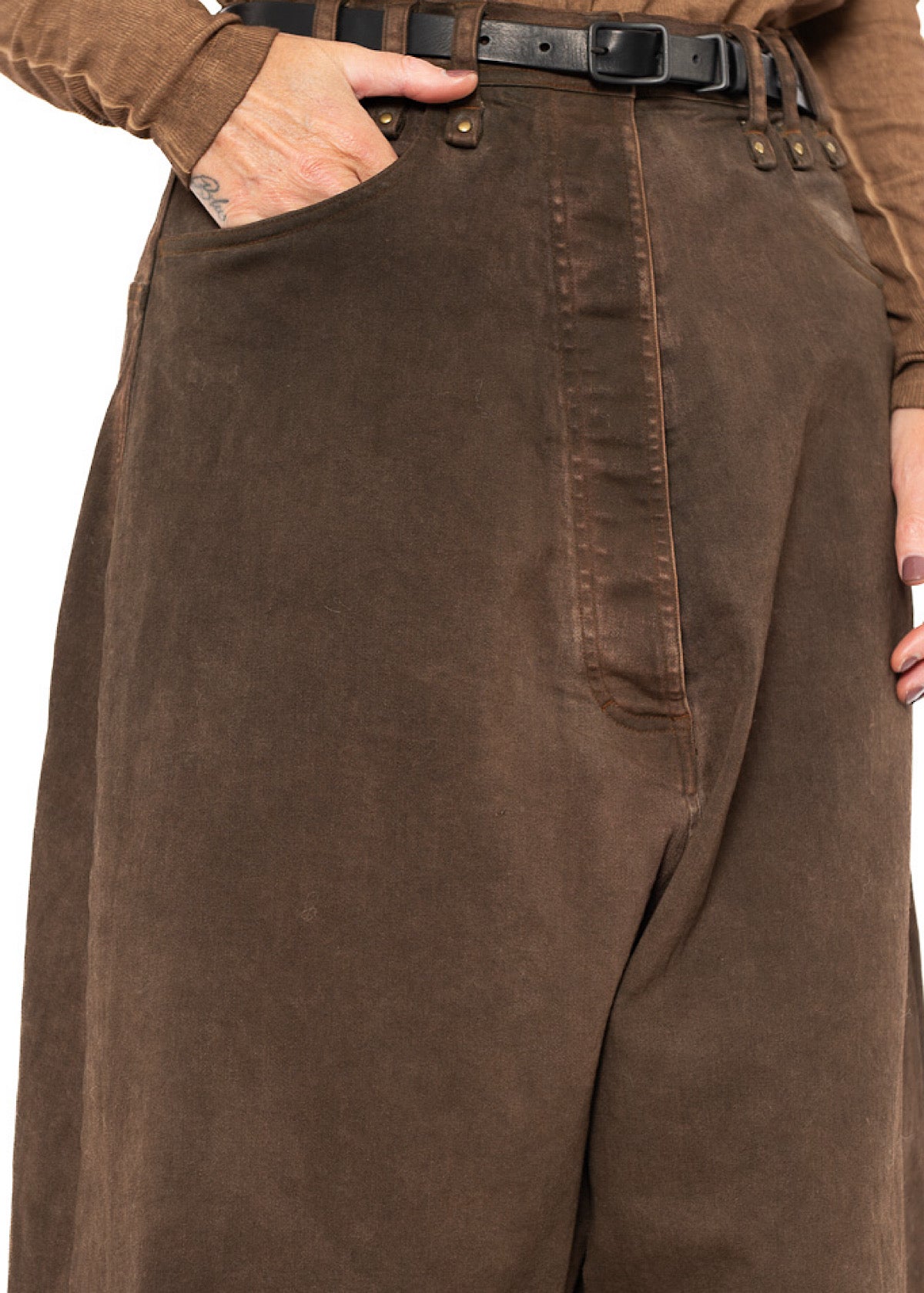 GARMENT-DYED OVERSIZED DENIM TROUSER