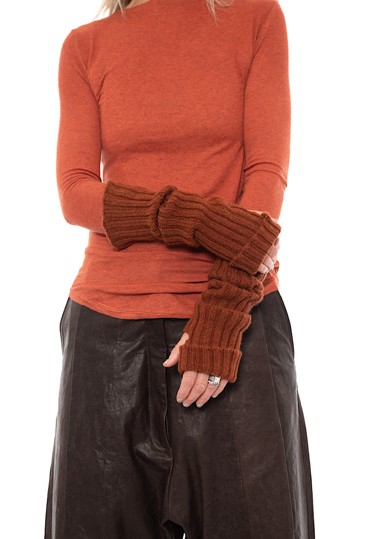 FINGERLESS CUFF