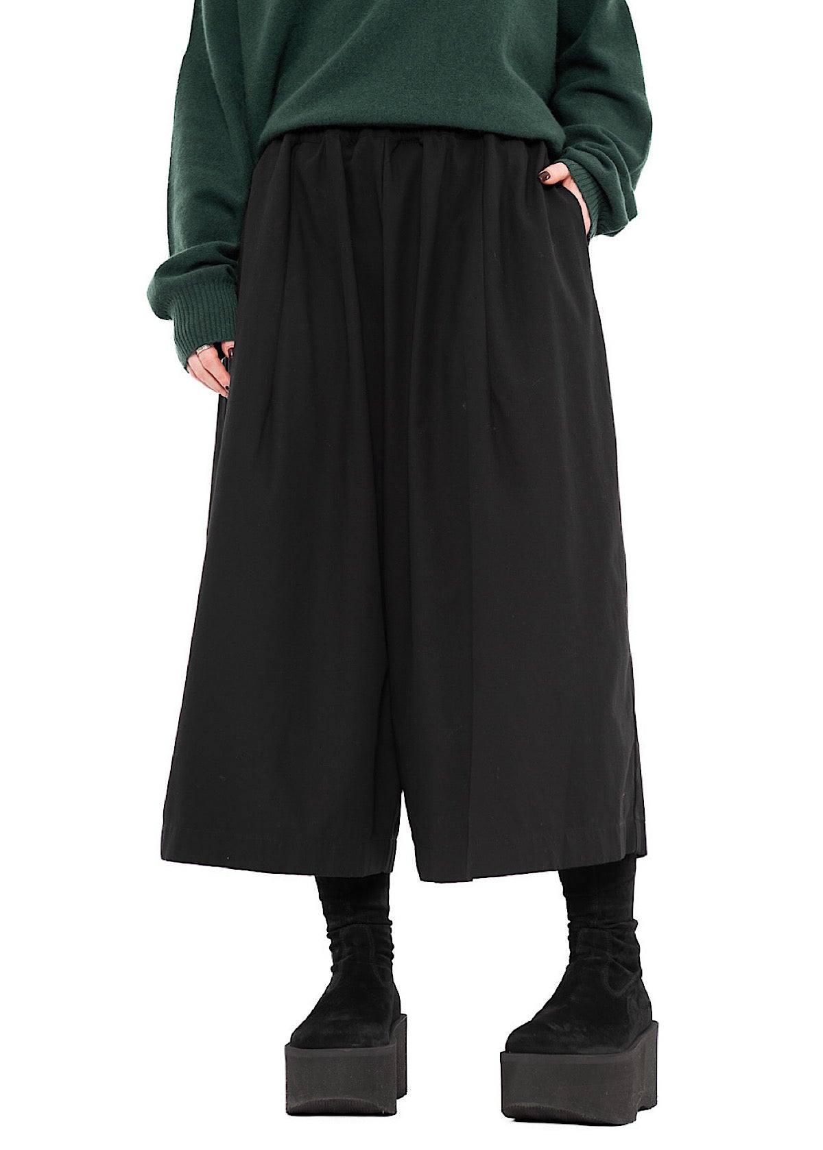 CROPPED WIDE LEG COTTON TROUSER