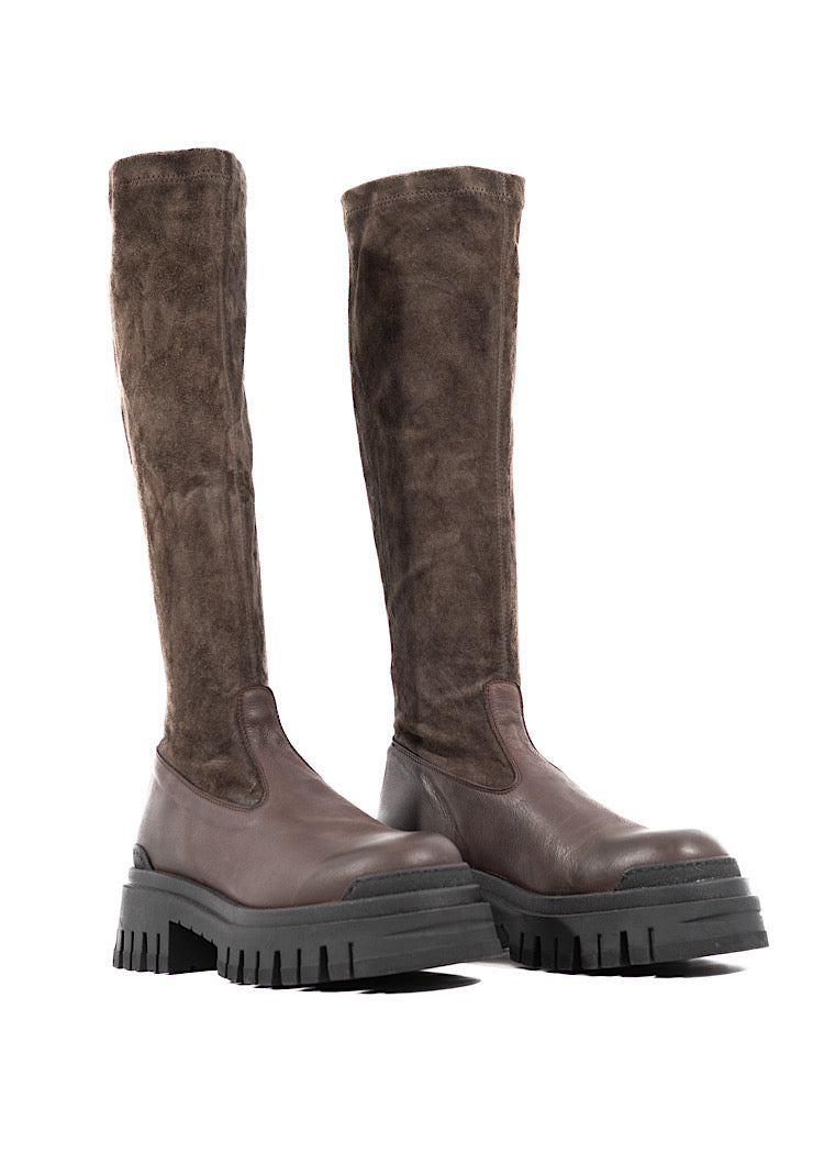 PRE-LOVED SORT AARHUS BOOT