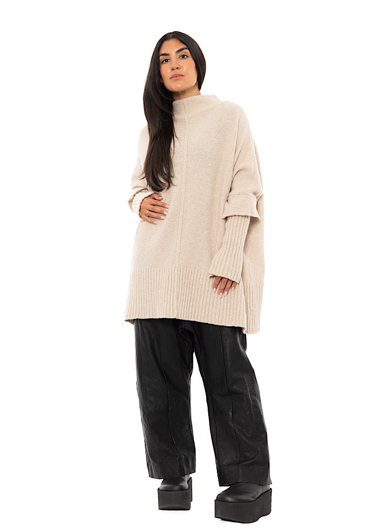 OVERSIZED KNITTED TUNIC