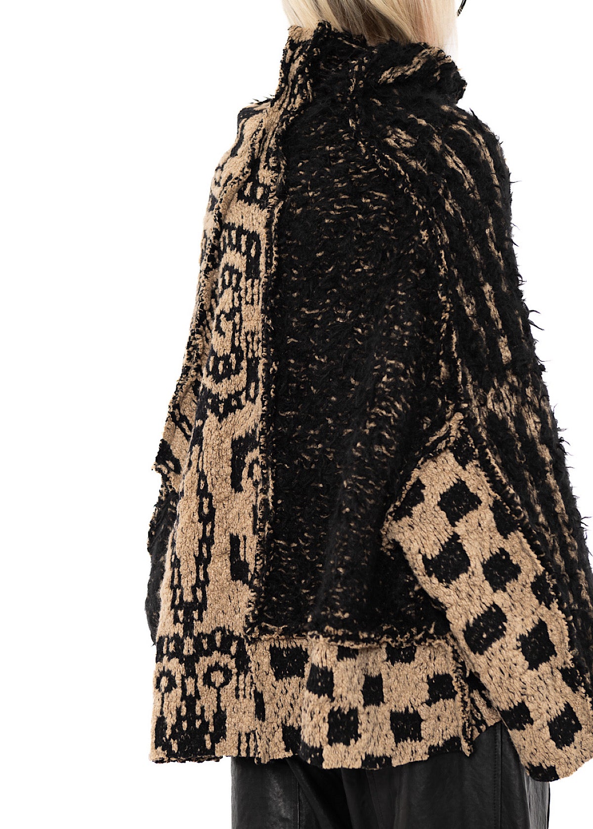 OVERSIZED TAPESTRY KNIT PULLOVER