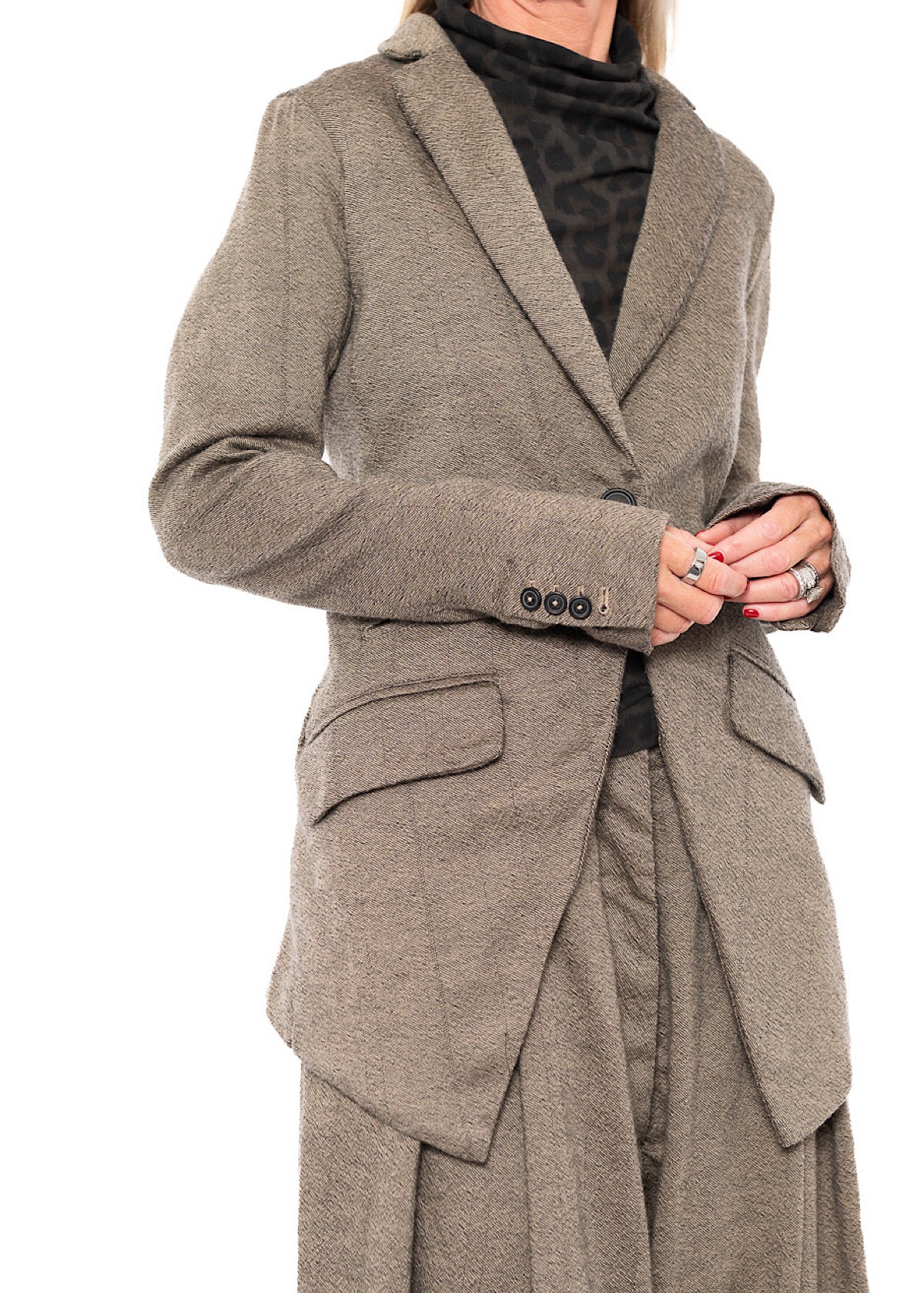 TAILORED PINSTRIPE WOOL JACKET