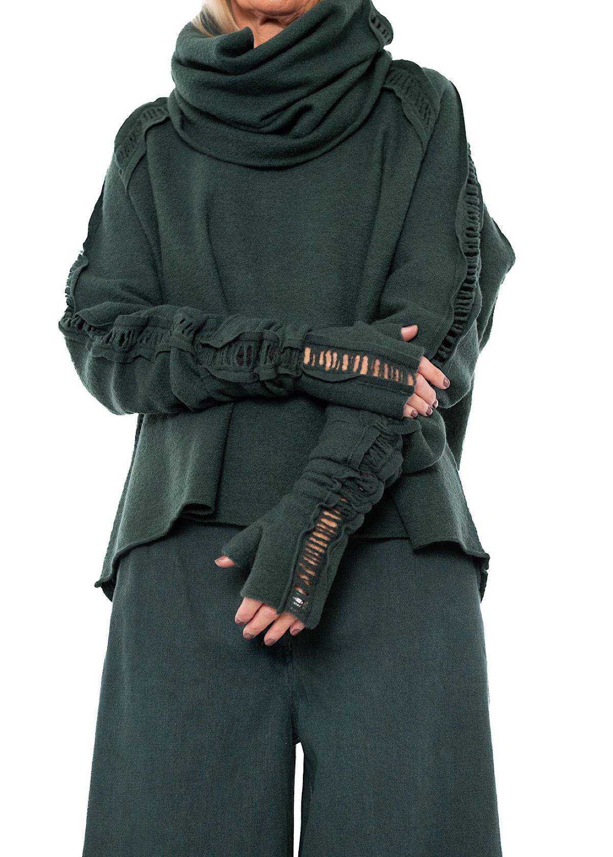 BOILED WOOL FINGERLESS CUFF