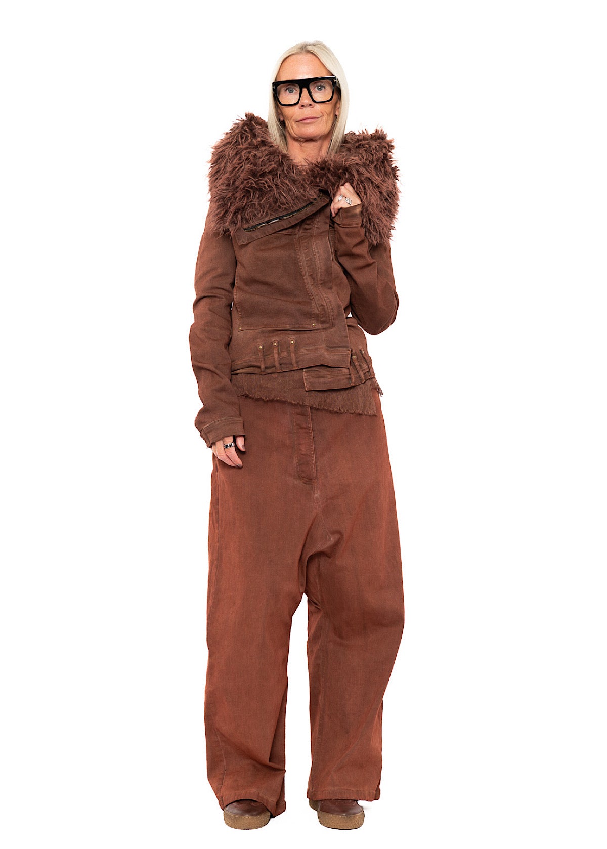FITTED FAUX FUR-TRIM DENIM JACKET