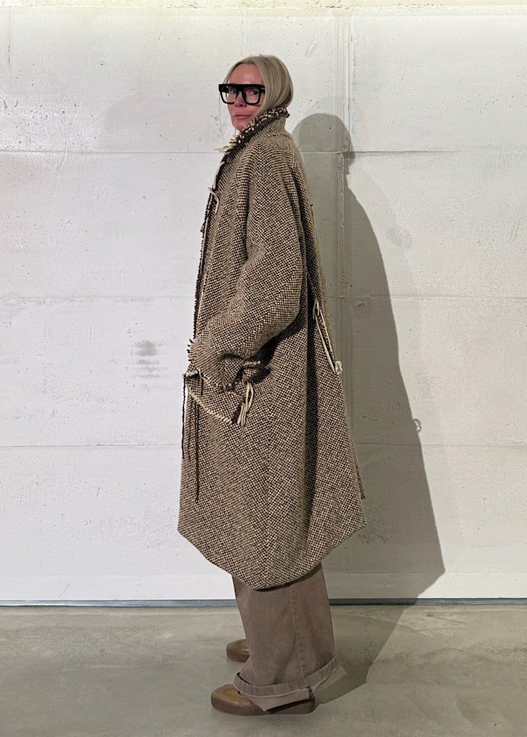 DRAPED CHECK WOOL COAT