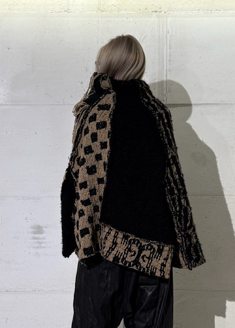 OVERSIZED TAPESTRY KNIT PULLOVER
