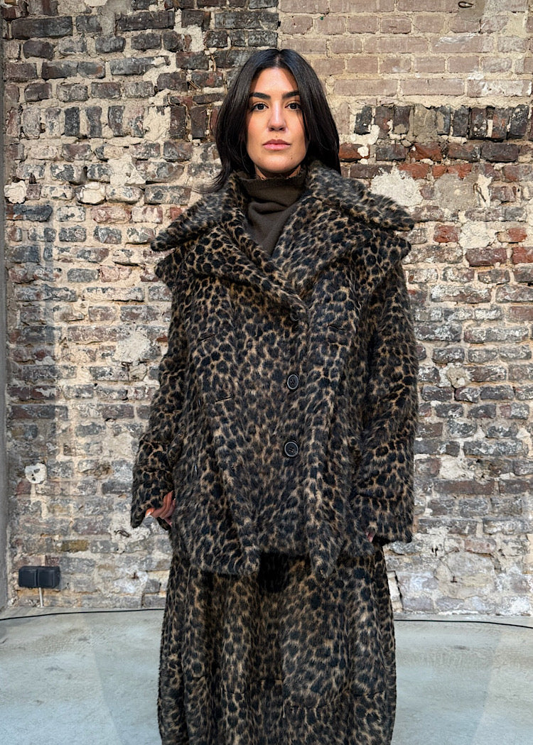 DOUBLE-BREASTED FAUX FUR LEO JACKET