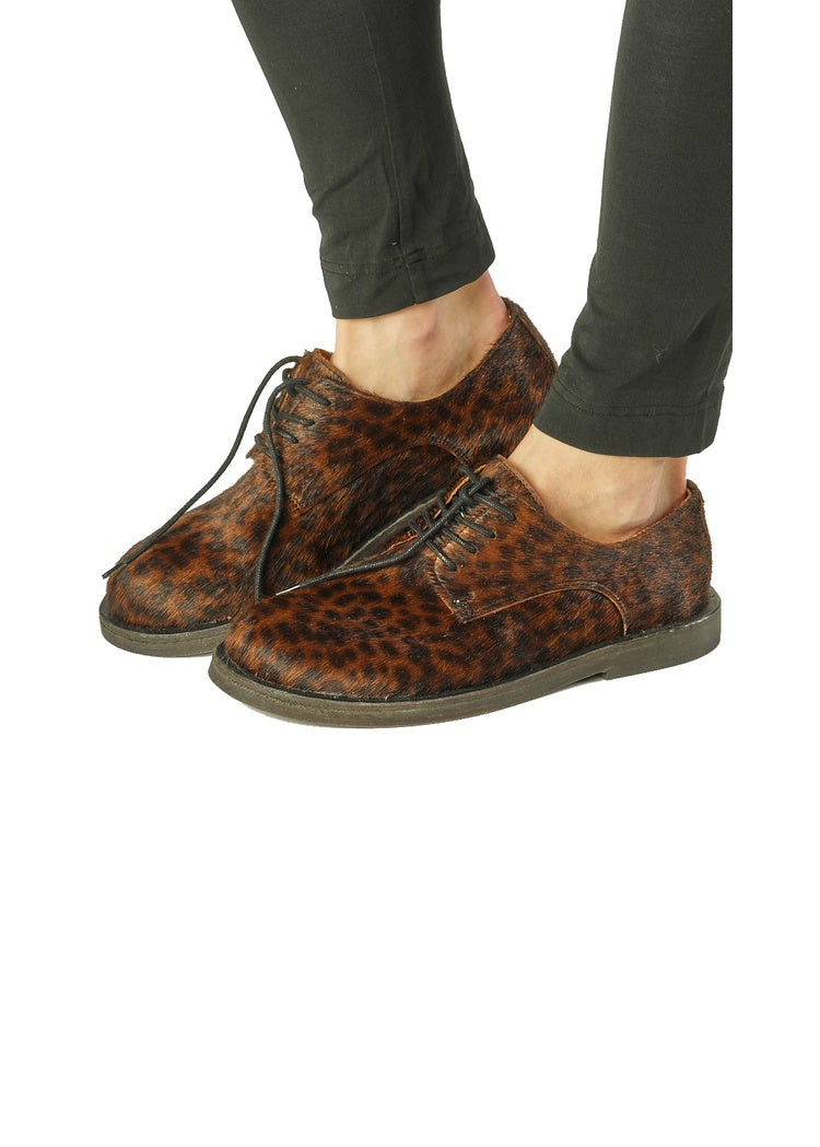 CL LEOPARD LEATHER SHOE