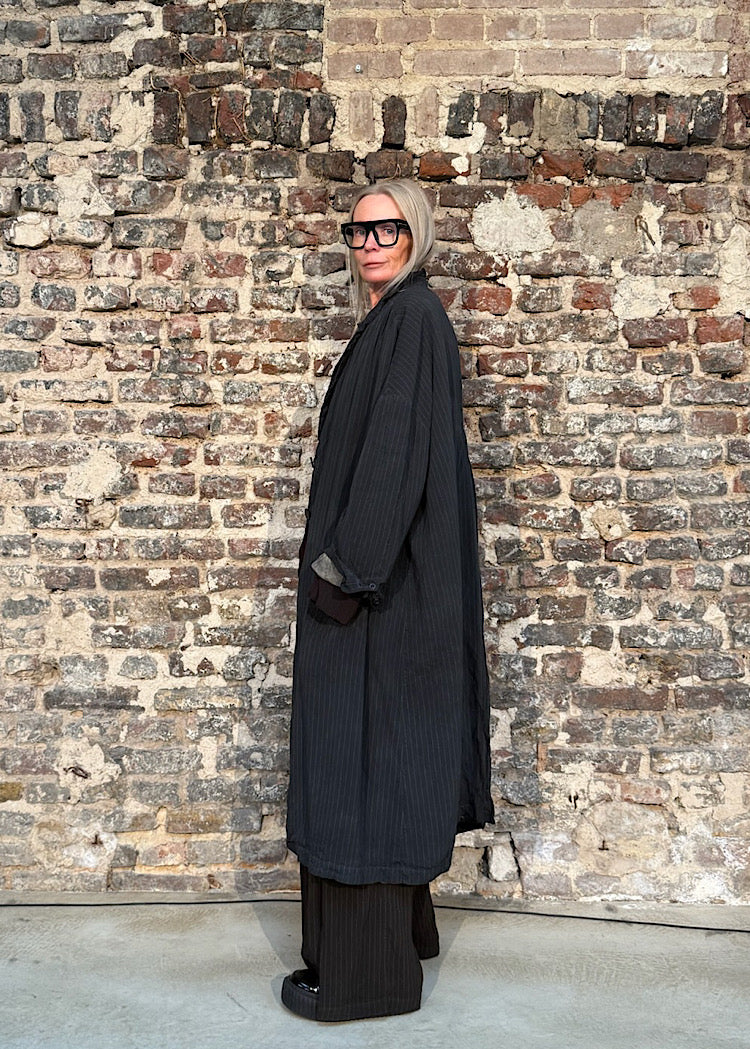 OVERSIZED VISCOSE-SILK COAT