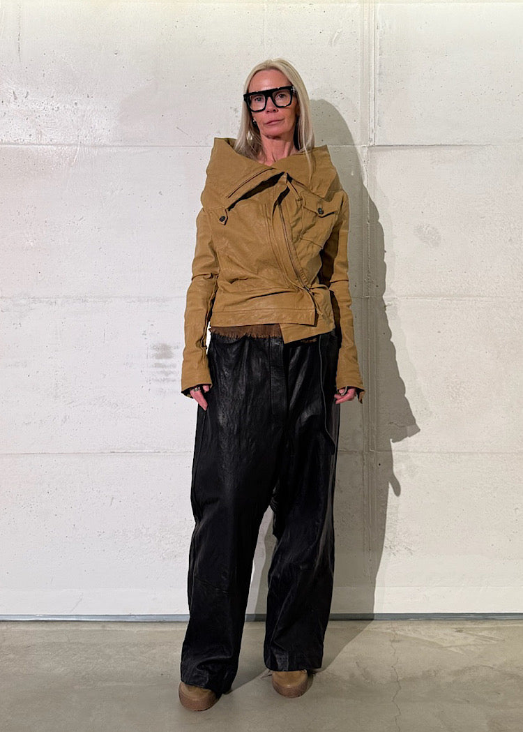 WIDE-LEG LAMB LEATHER TROUSER