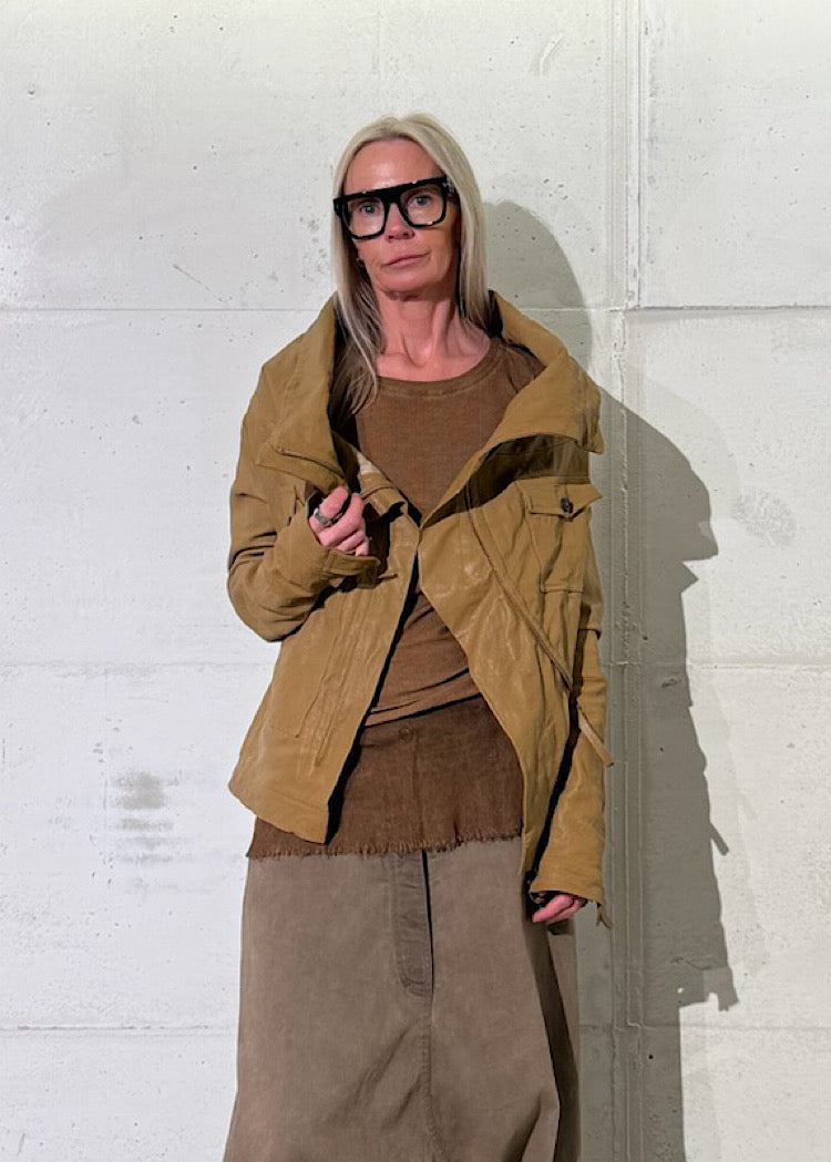 SCULPTURAL LAMB LEATHER JACKET