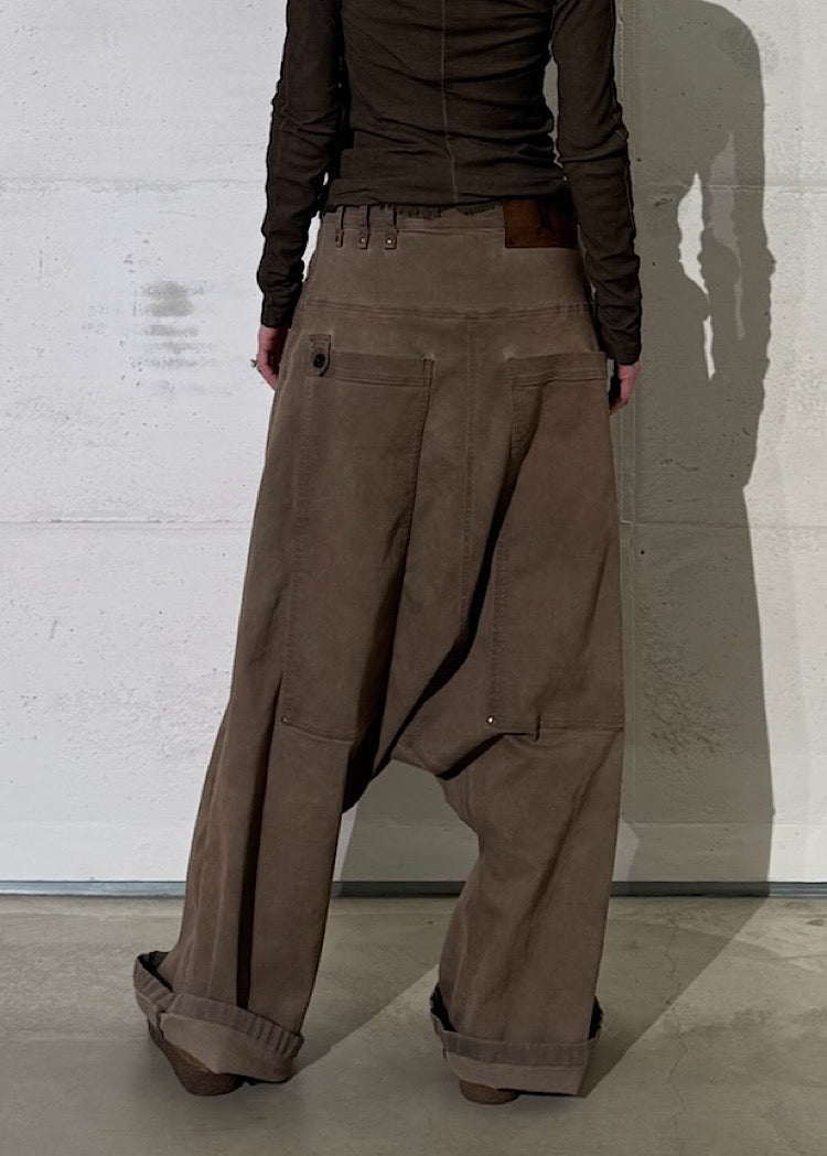 OVERSIZED DROP-CROTCH DENIM TROUSER