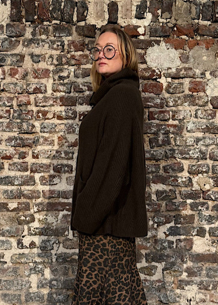 CL MERINO RACCOON FUNNEL NECK CARDIGAN