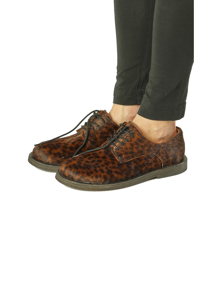 CL LEOPARD LEATHER SHOE