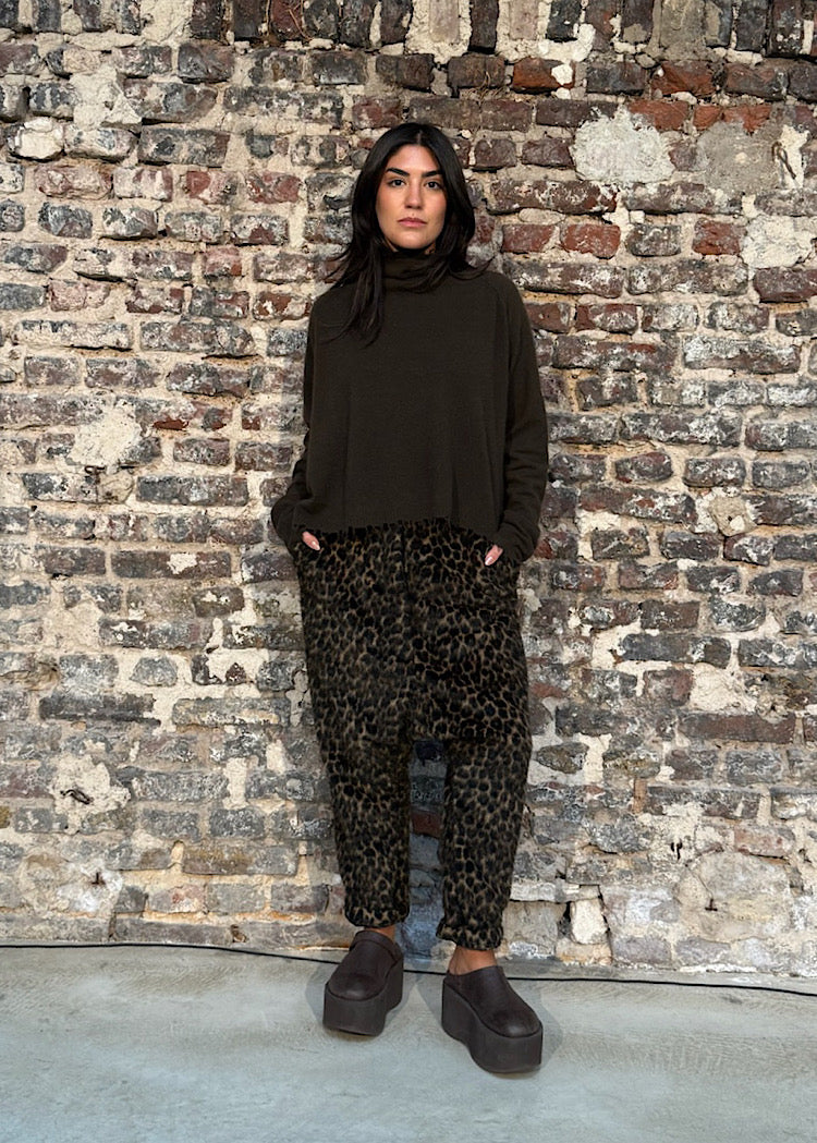 CL FAUX FUR LEOPARD TROUSER