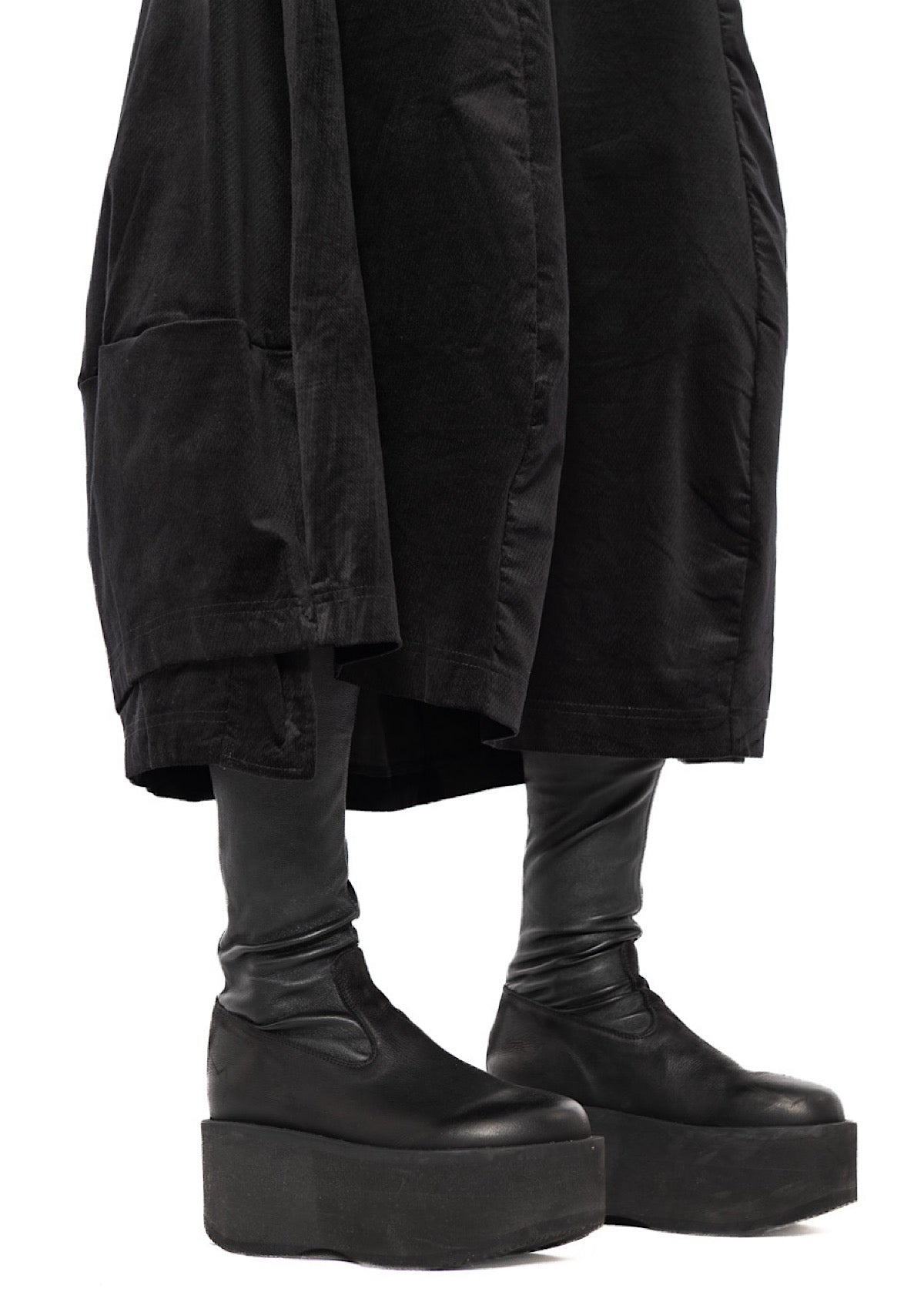 STRETCH-VELVET BALLOON SKIRT