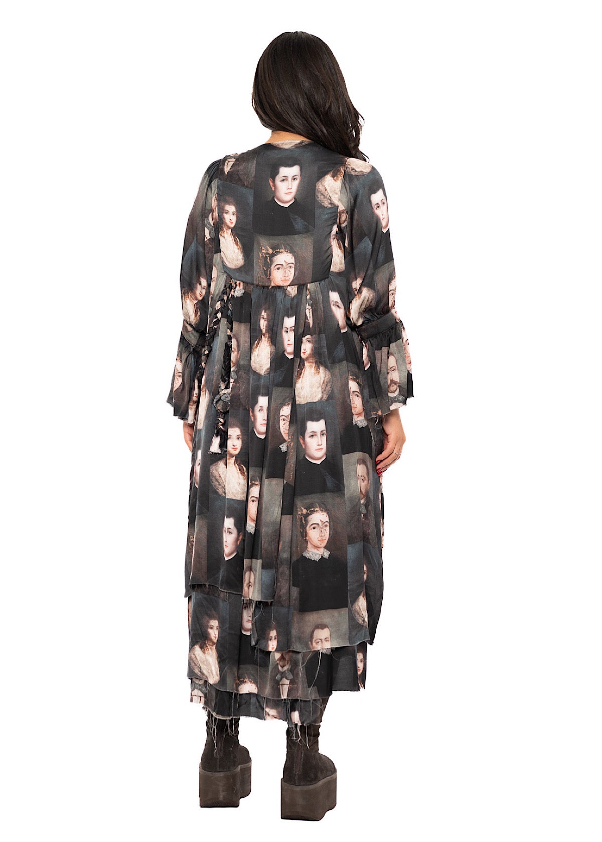 PORTRAIT PRINTED SILK DRESS