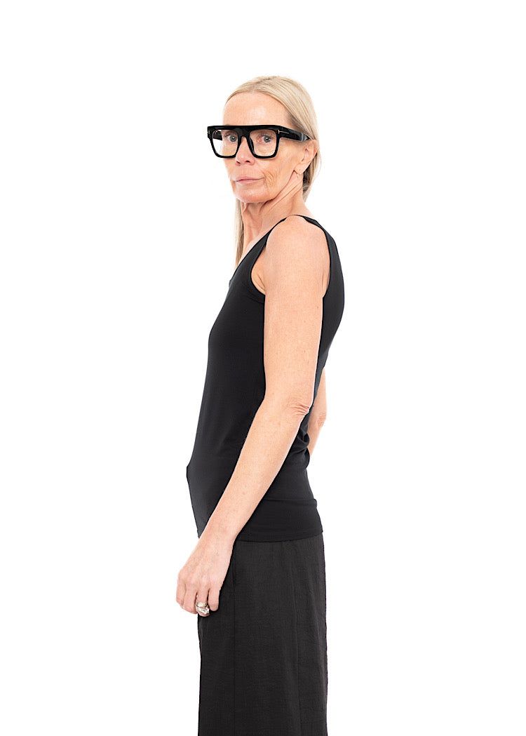 SARAH PACINI ANAIS TOP