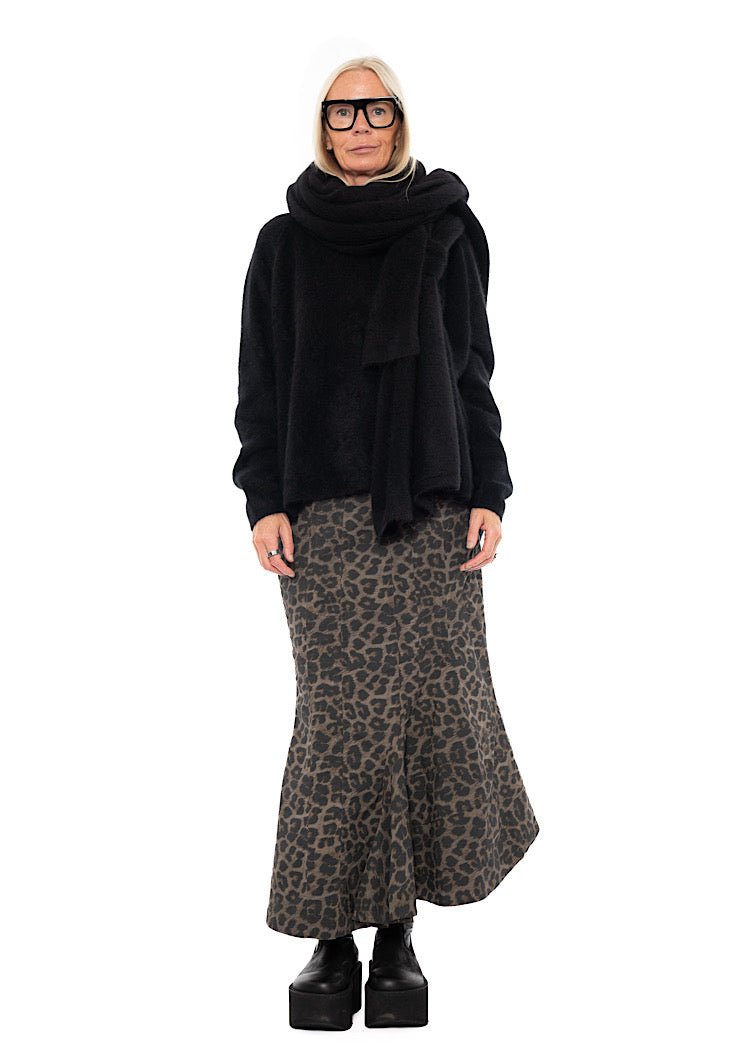 SIGNATURE RACCOON HAIR SCARF