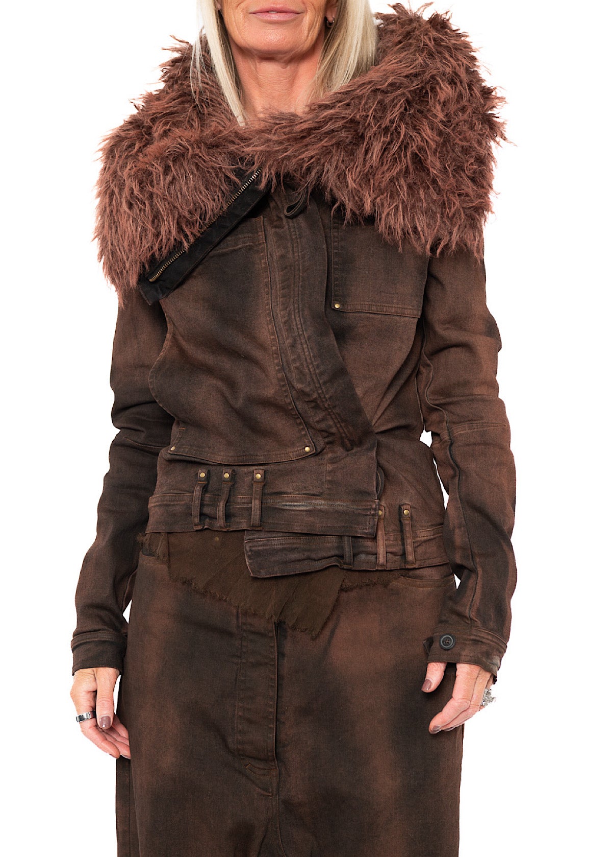 FITTED FAUX FUR-TRIM DENIM JACKET