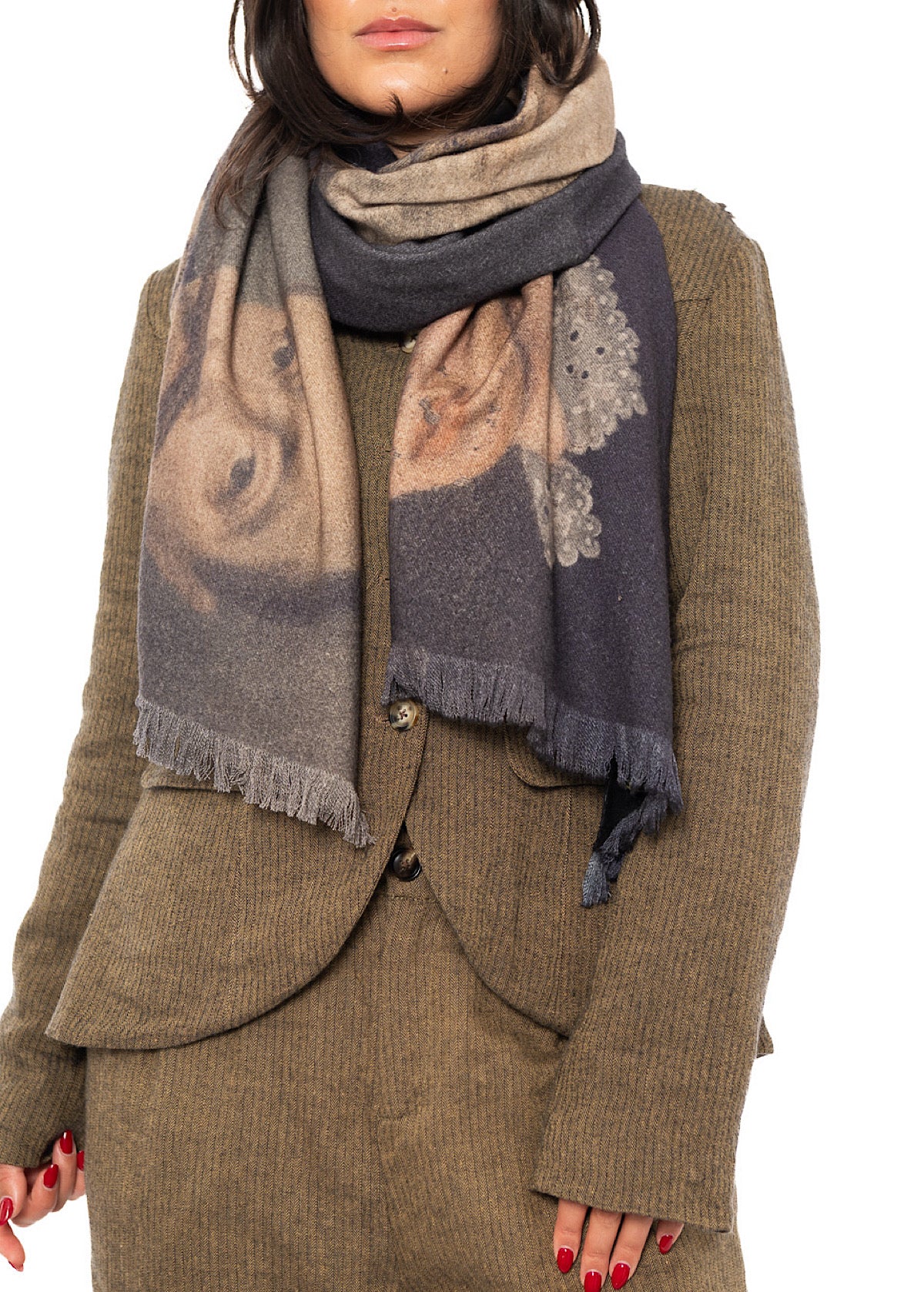 PORTRAIT PRINTED WOOL SCARF