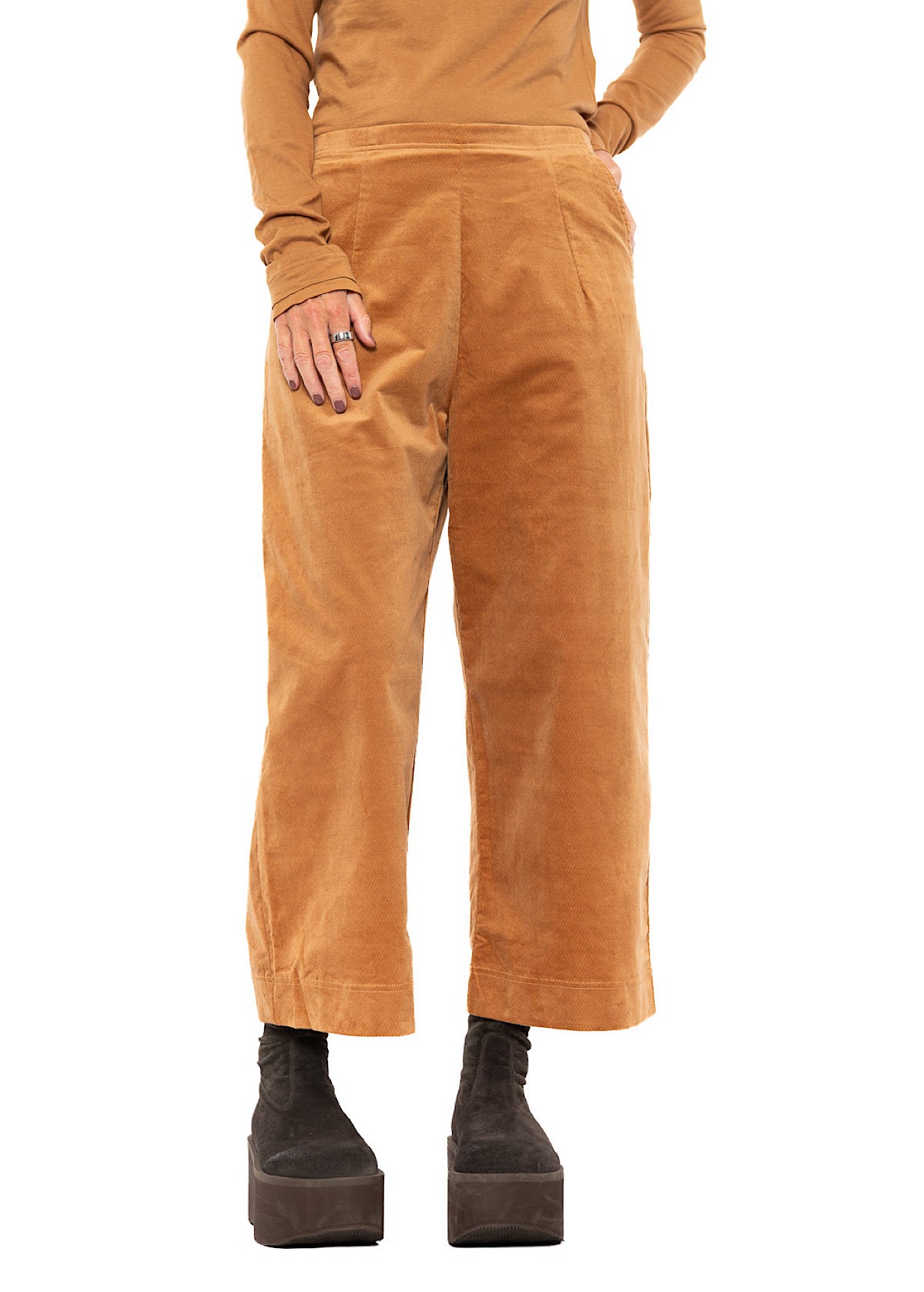 STRETCH-VELVET WIDE LEG TROUSER