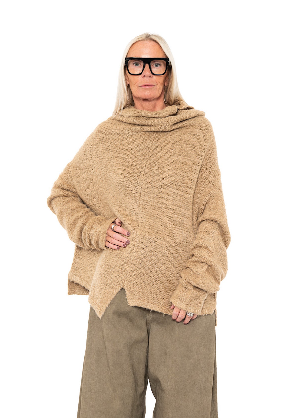 RELAXED SILK KNIT PULLOVER