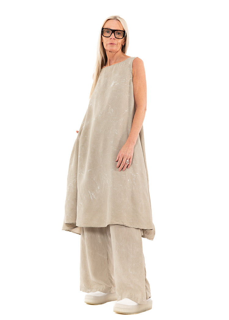 RUNDHOLZ DIP DRESS